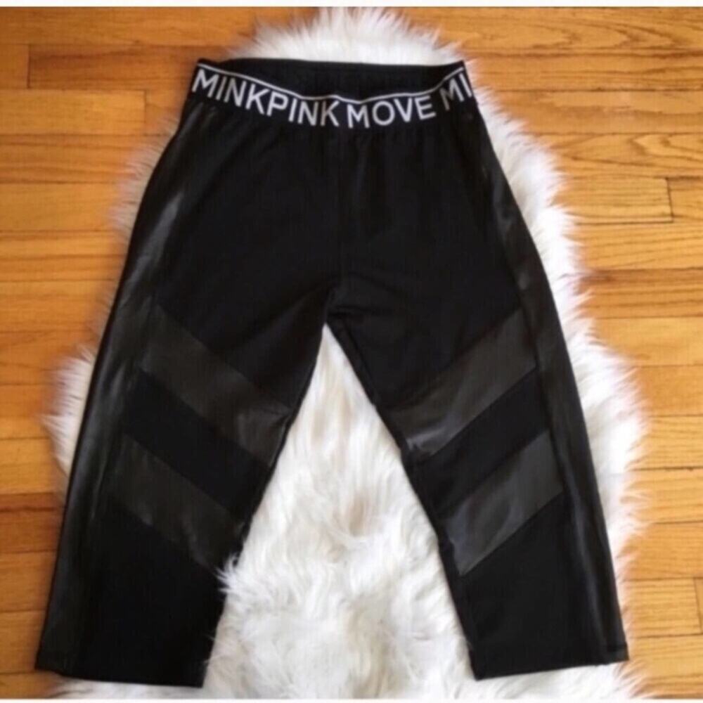 Minkpink Move Black Capri Leggings Pants*